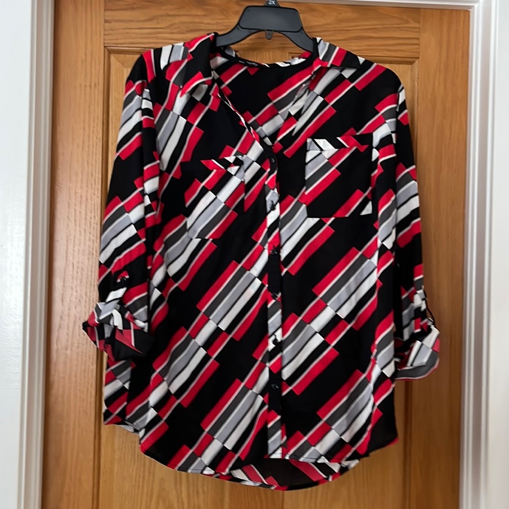 Like new 3/4 sleeve blouse